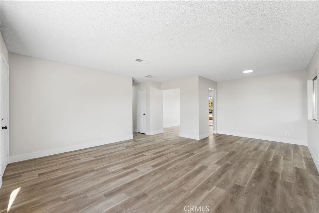 40596 Fieldspring, Lancaster, California 93535 home-pic-5